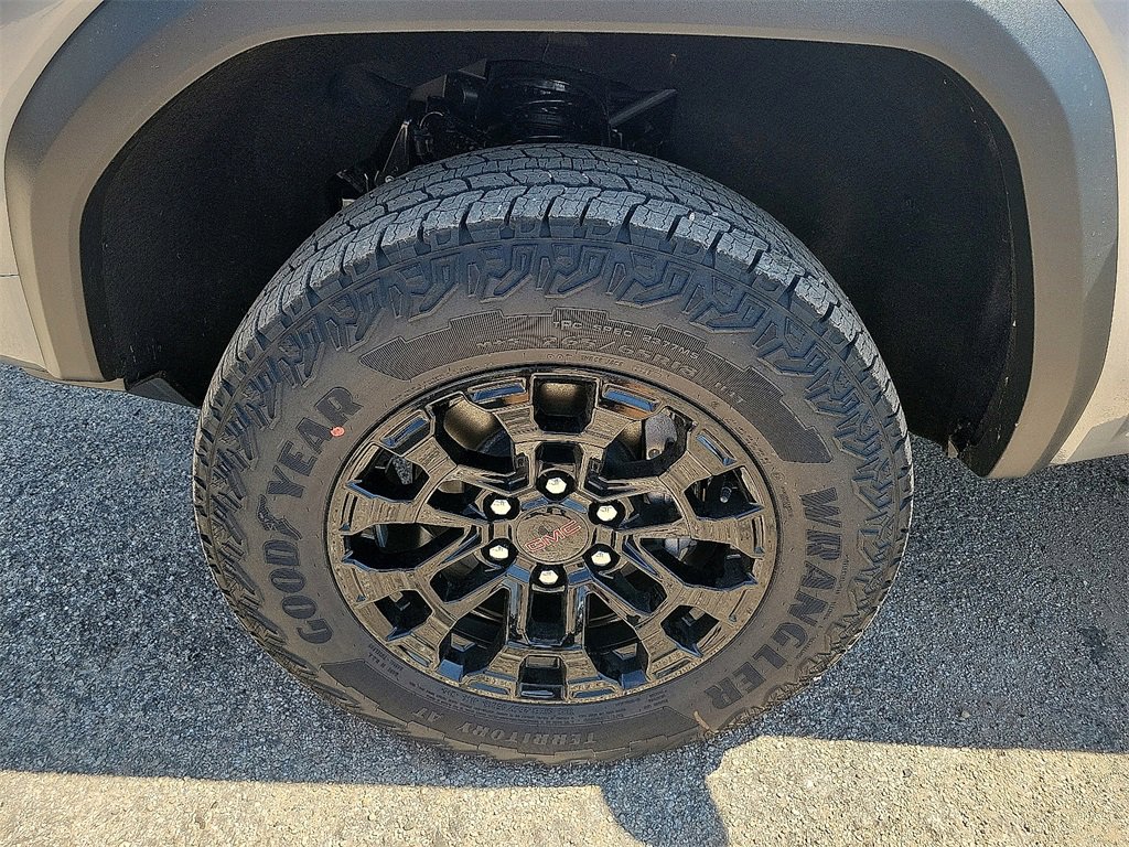 2026 Gmc Canyon Elevation photo 10