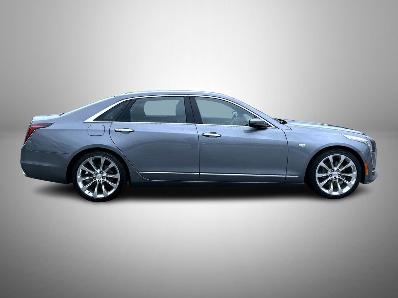2018 Cadillac CT6 photo 4