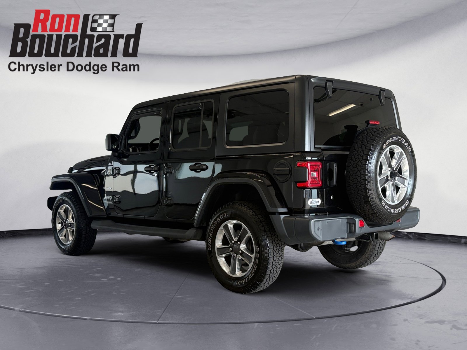 2018 Jeep Wrangler Unlimited Sahara photo 4