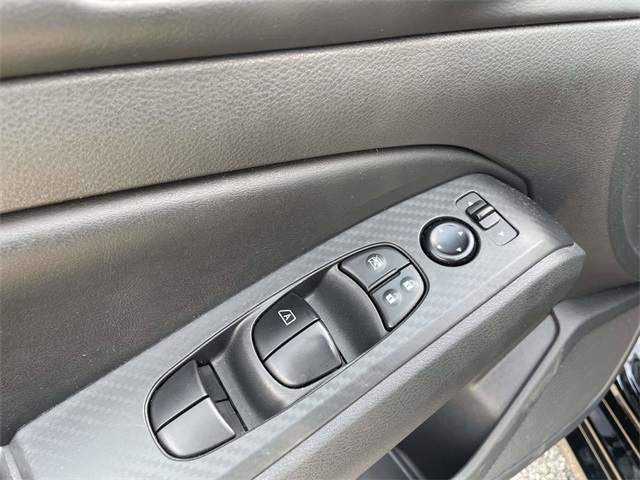 2024 Nissan Altima 2.5 SV photo 18