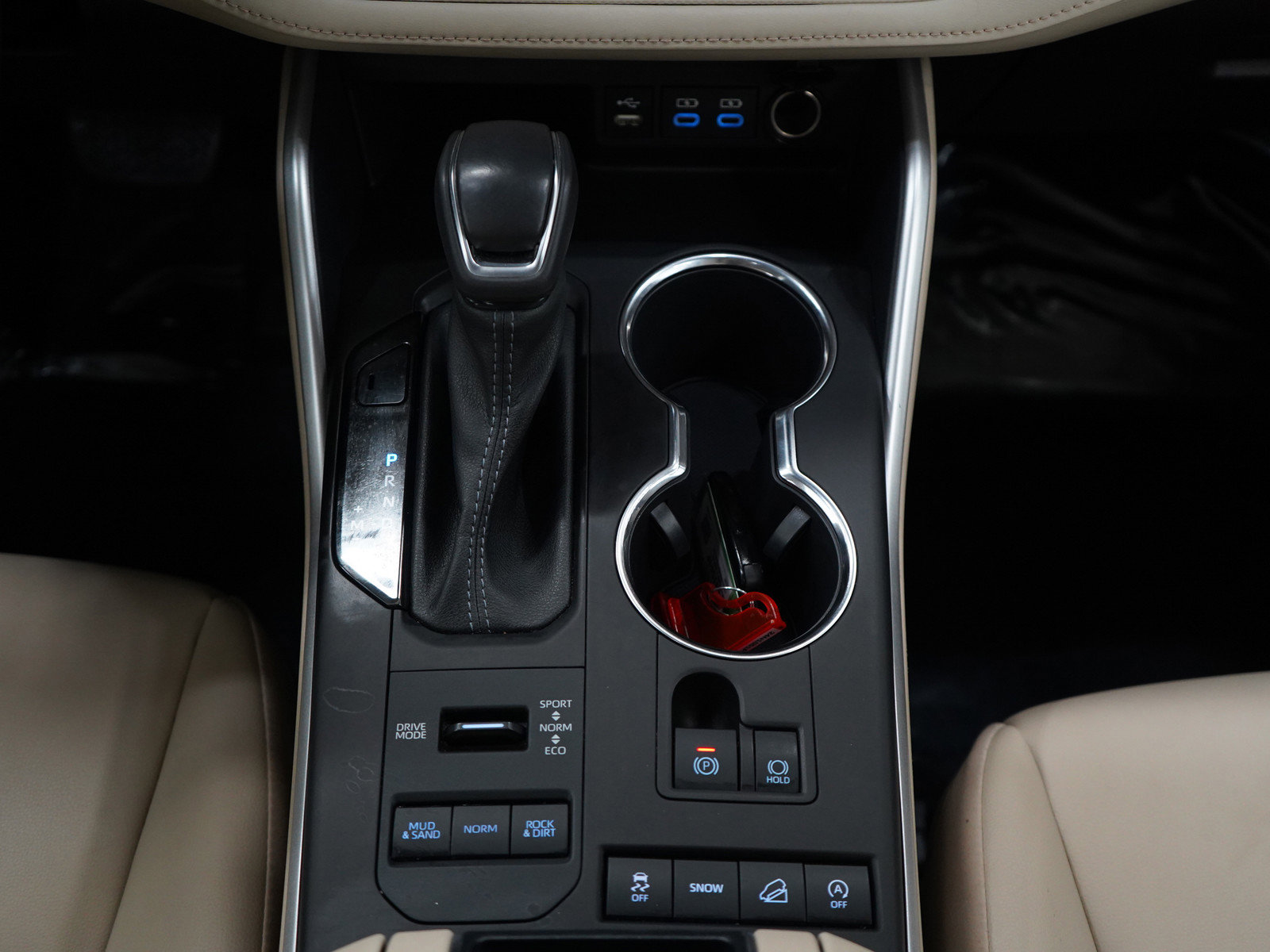 2022 Toyota Highlander XLE photo 18