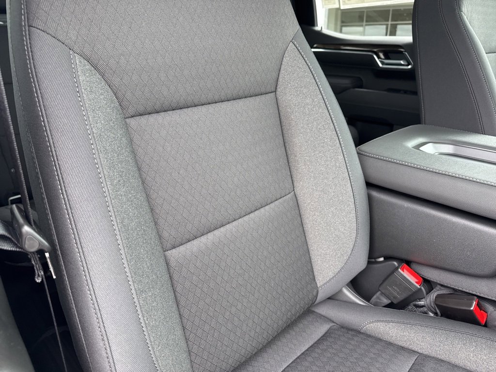 2026 Chevrolet Silverado 1500 LT photo 22