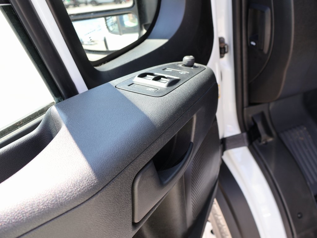2025 Ram ProMaster 2500 photo 15