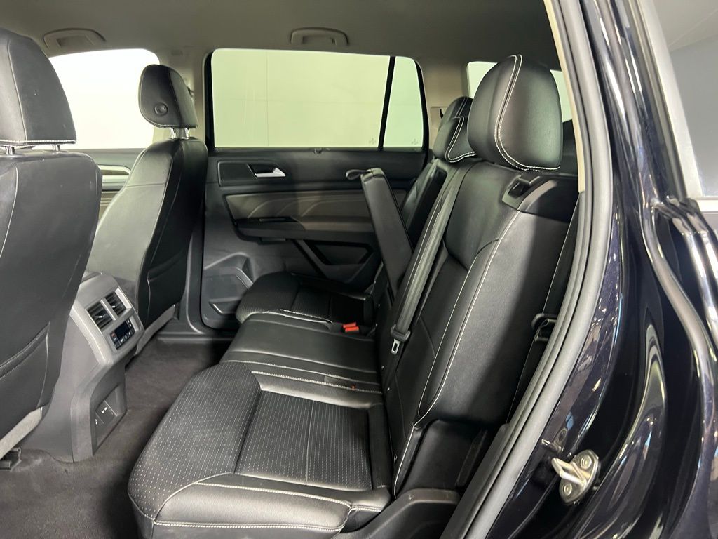 2021 Volkswagen Atlas V6 SE Technology photo 18