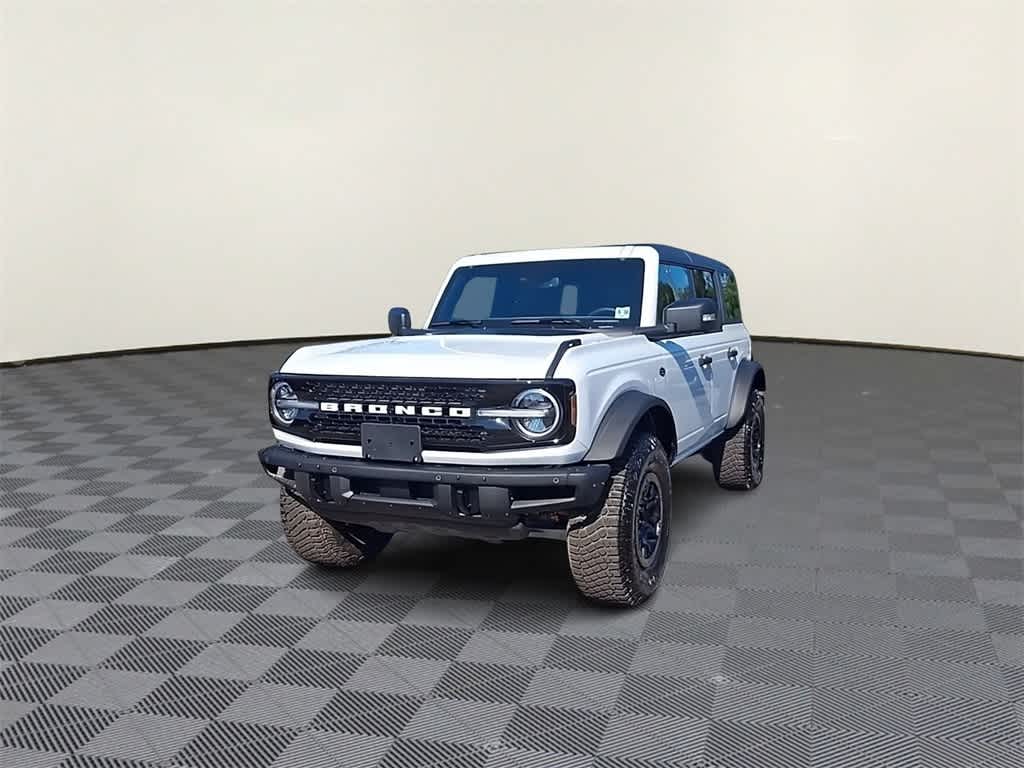 2024 Ford Bronco Wildtrak photo 2