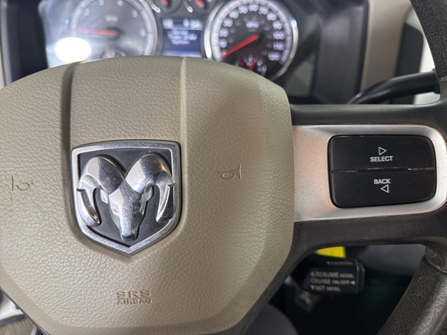 2011 Ram 2500 SLT photo 18