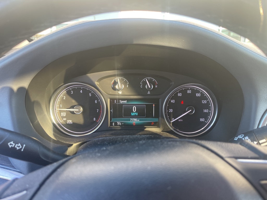 2019 Buick Enclave Essence's photo