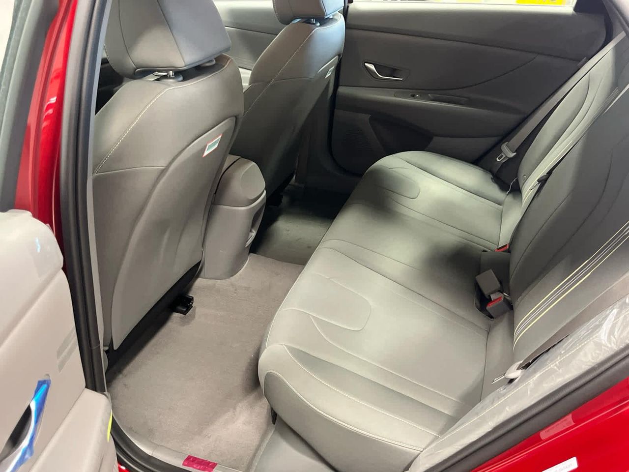 2025 Hyundai Elantra Hybrid Blue photo 25