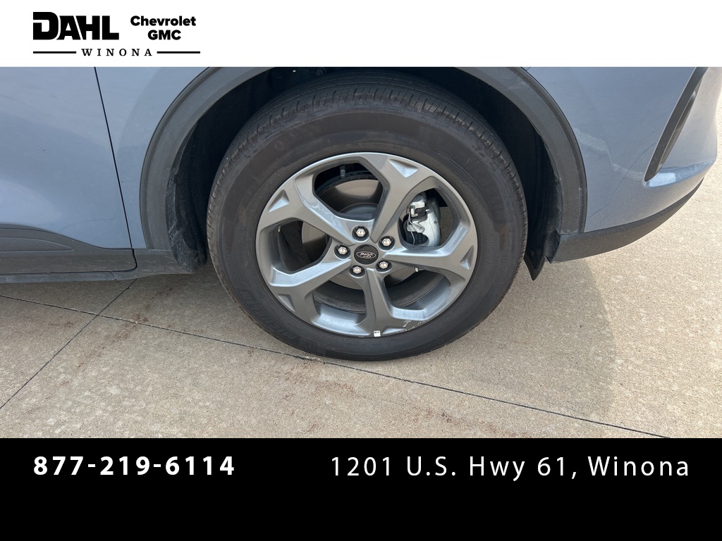 2025 Ford Escape ST-Line Select photo 30