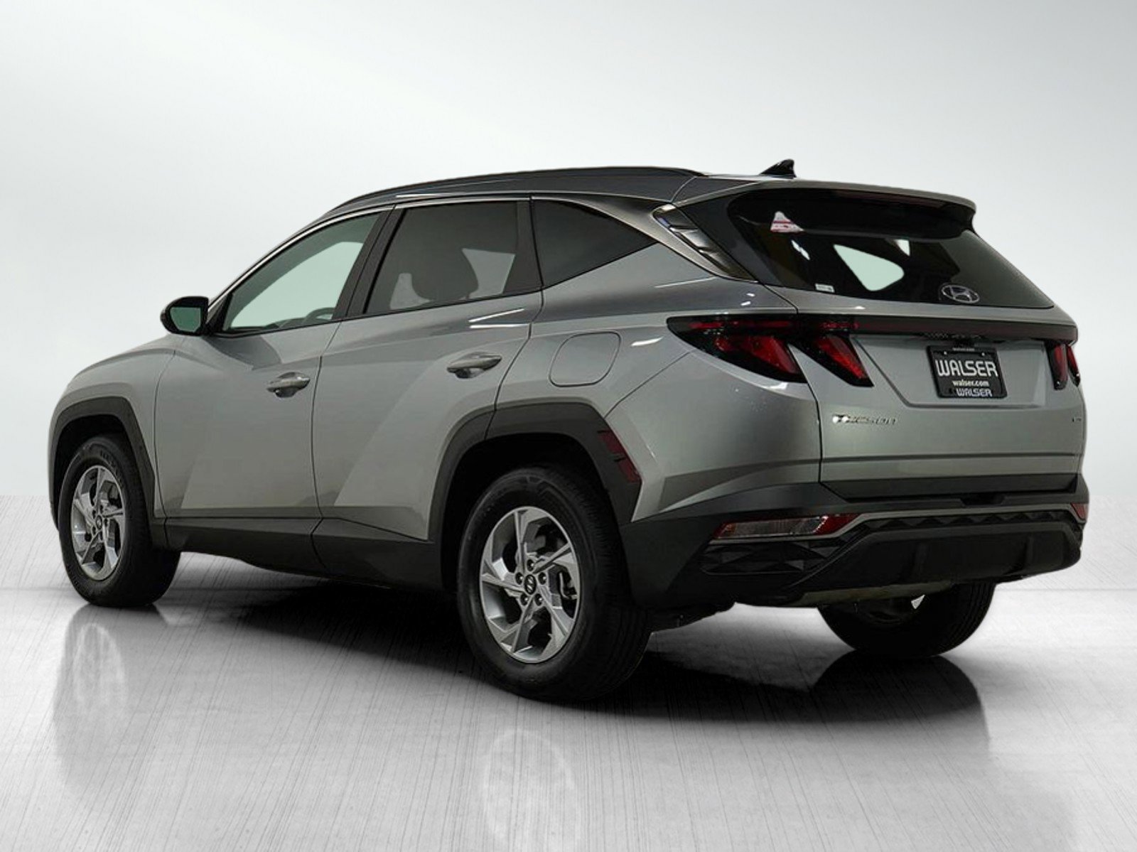 2024 Hyundai Tucson SEL photo 2