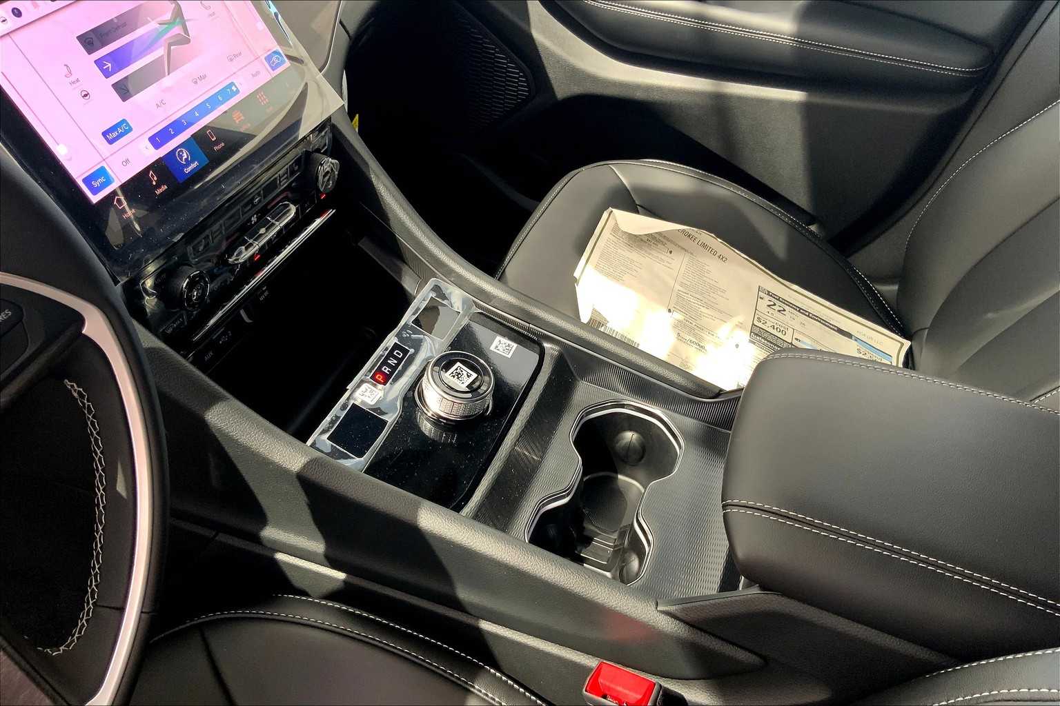 2025 Jeep Grand Cherokee Limited photo 6