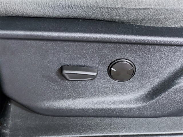 2023 Ford F-150 XLT photo 11
