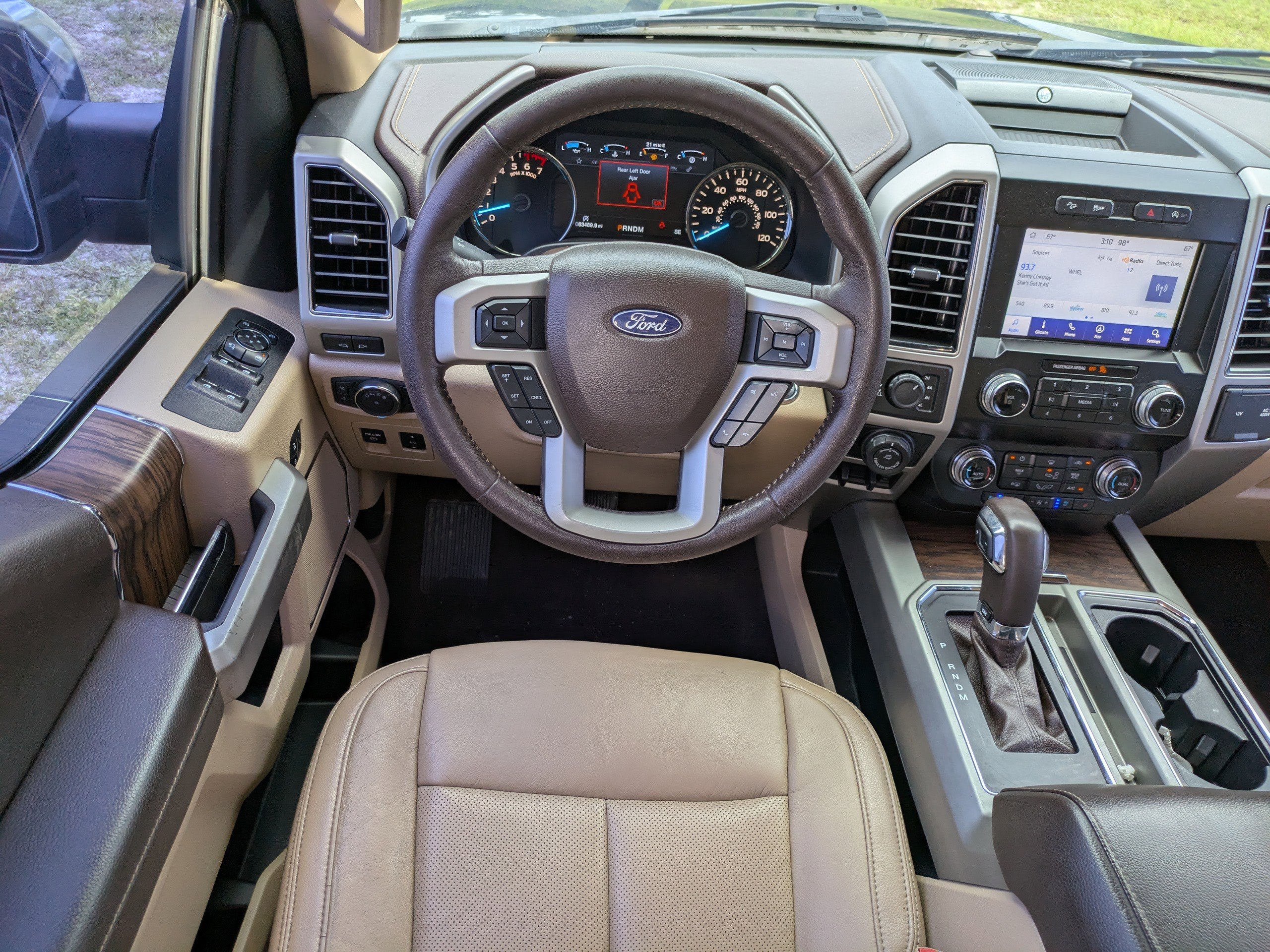2019 Ford F-150 Lariat photo 12