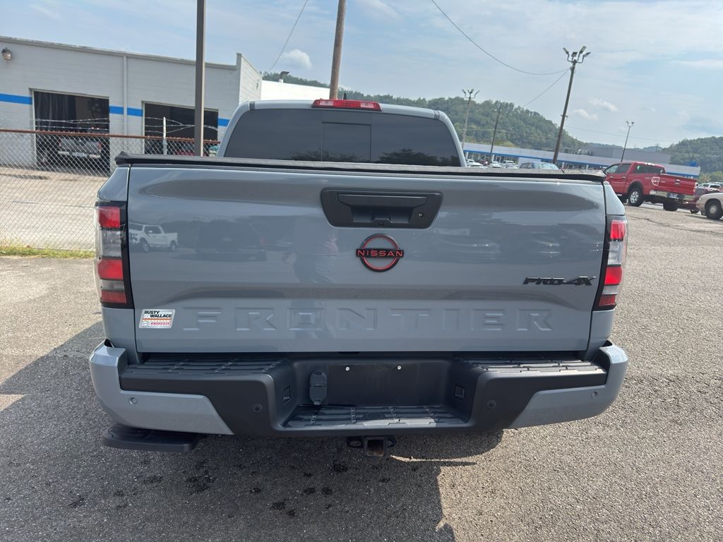 2024 Nissan Frontier PRO-4X photo 4