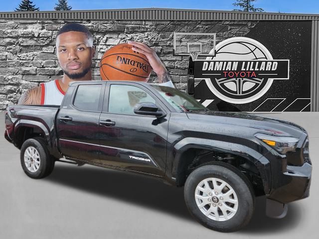 2025 Toyota Tacoma SR5's photo