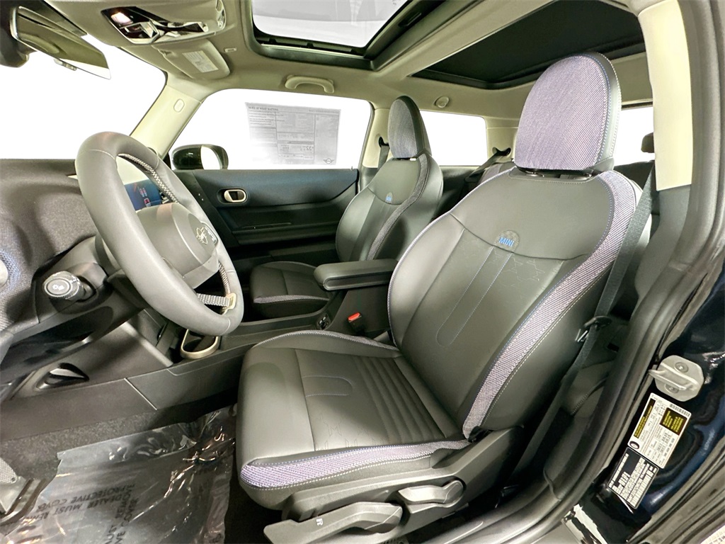 2025 Mini Cooper Hardtop photo 11