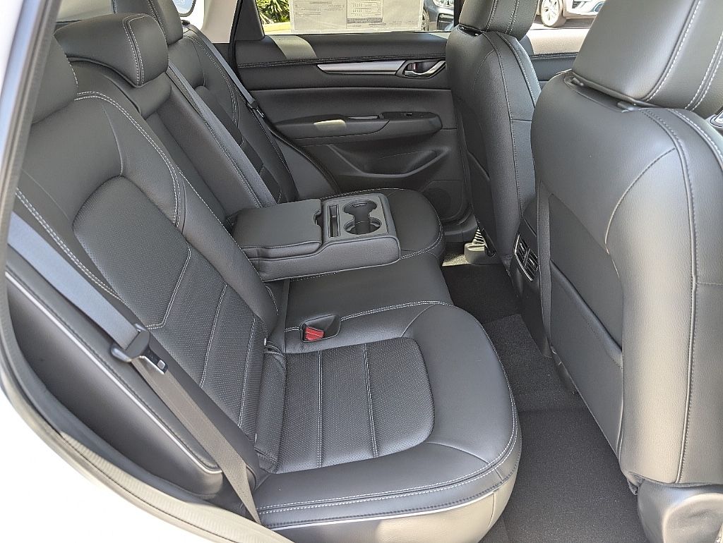 2025 Mazda CX-5 2.5 S Preferred photo 14
