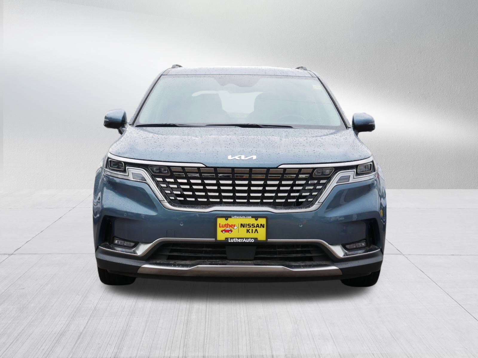 Used 2024 Kia Carnival SX Prestige with VIN KNDNE5H36R6324423 for sale in Inver Grove, Minnesota