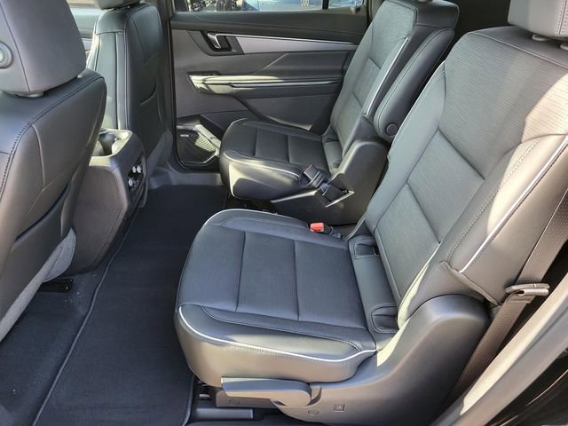 2025 Buick Enclave Sport Touring photo 4