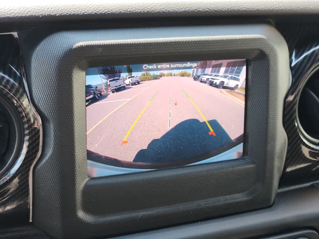 2021 Jeep Wrangler Islander photo 12