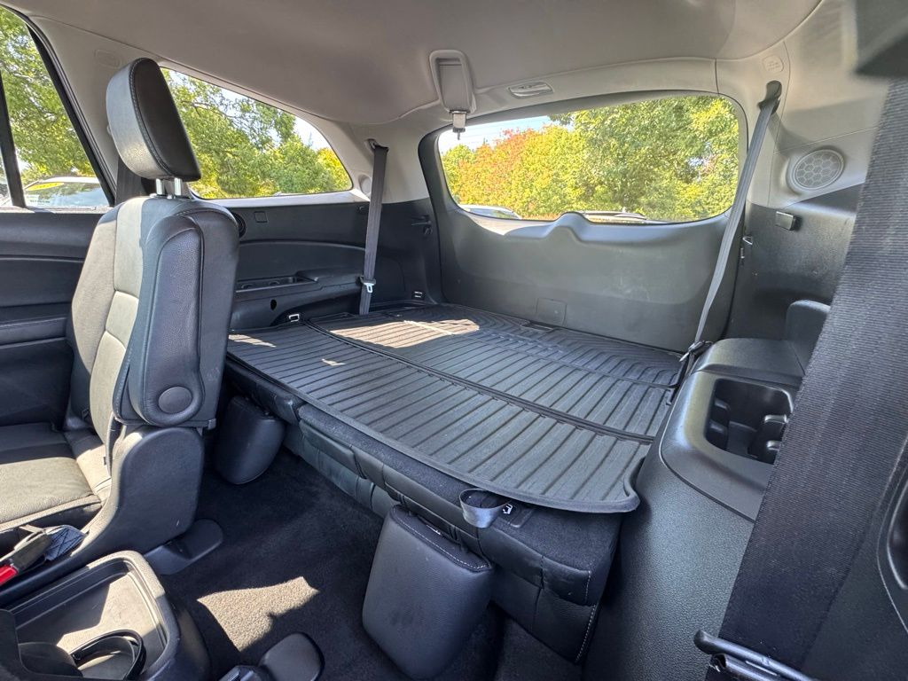 2019 Honda Pilot Touring photo 9