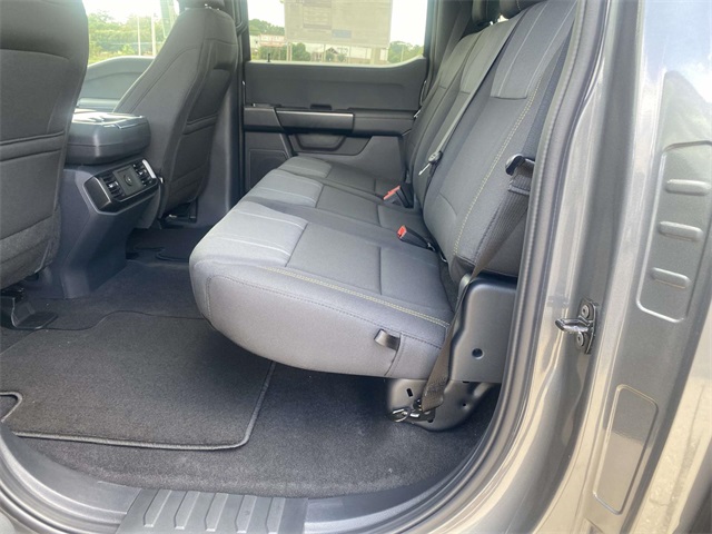 2025 Ford F-150 STX photo 9