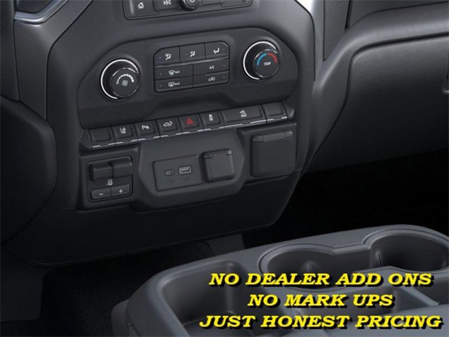 2025 Chevrolet Silverado 2500HD Custom photo 21