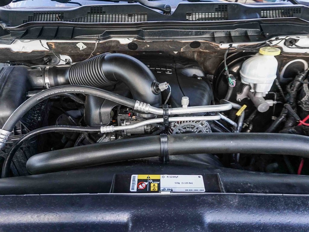 2019 Ram 1500 Classic SLT photo 24