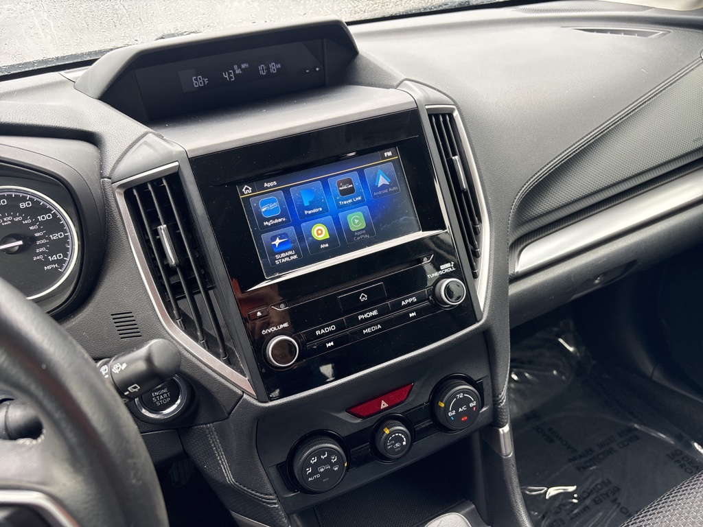 2021 Subaru Forester Premium photo 17