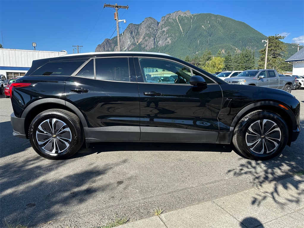 2024 Chevrolet Blazer EV photo 5
