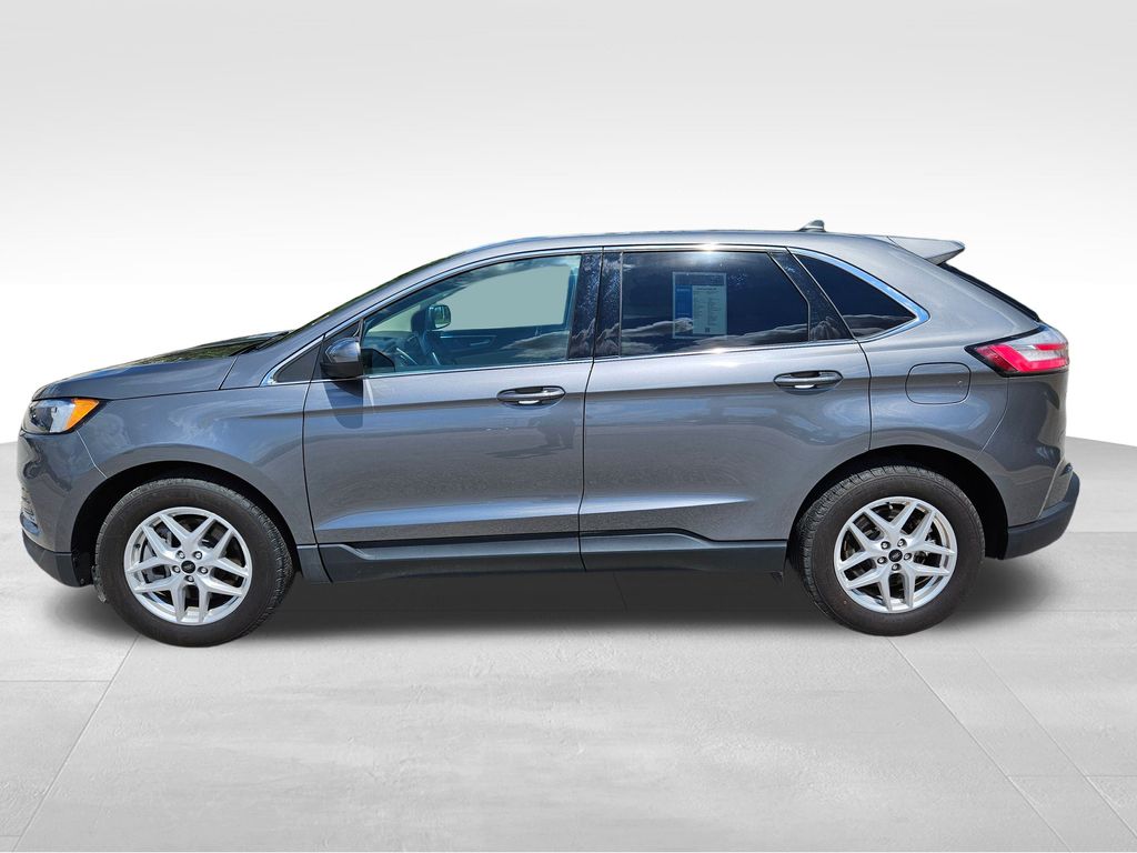 2024 Ford Edge SEL photo 8