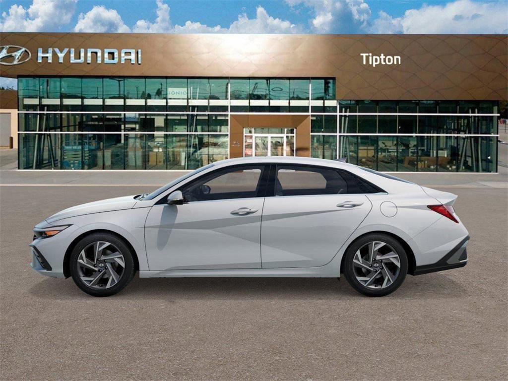 2025 Hyundai Elantra Limited photo 2
