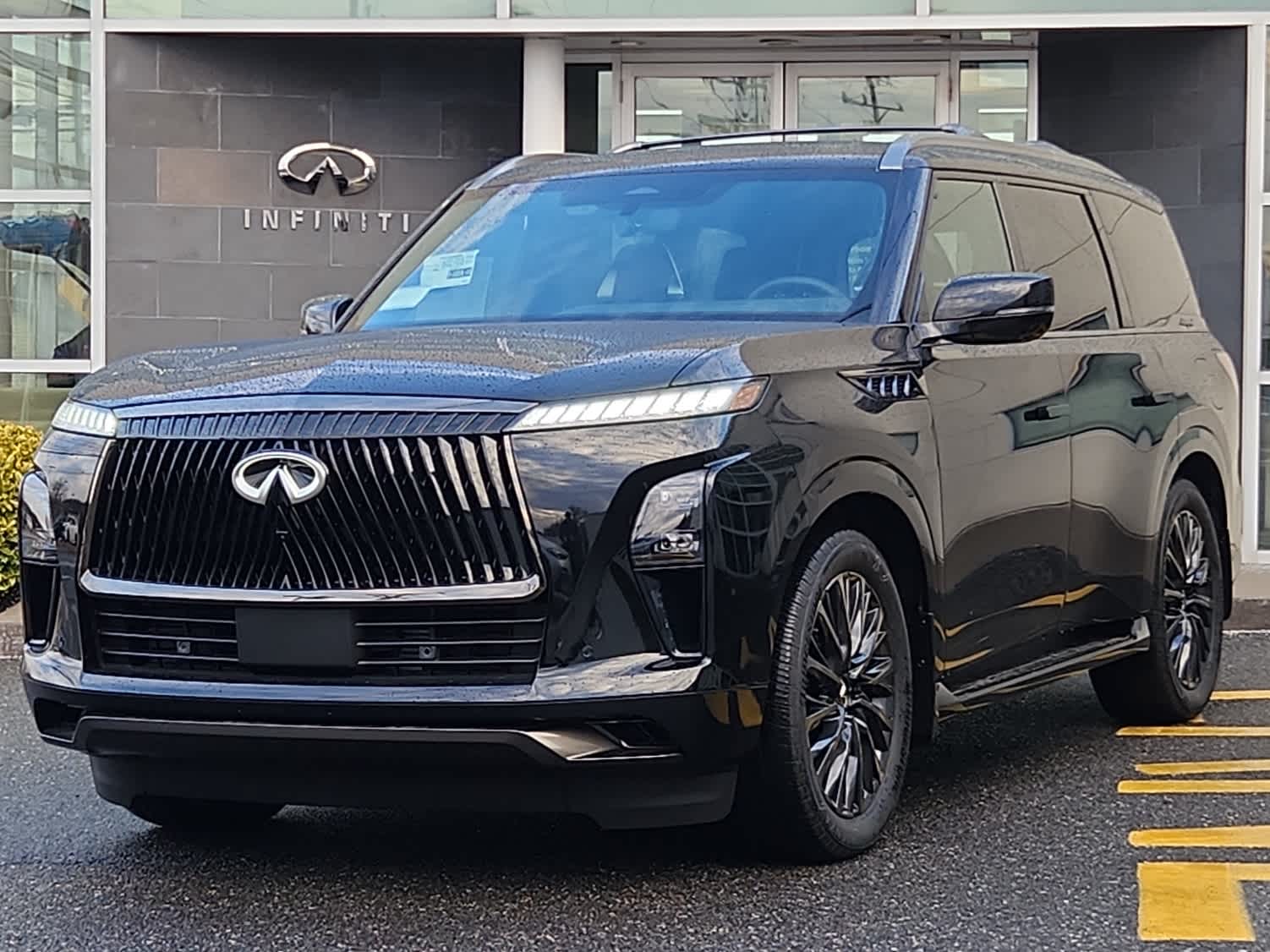 2025 INFINITI QX80 Autograph 4WD's photo