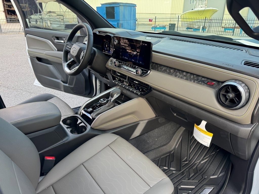 2026 Chevrolet Colorado ZR2 photo 44