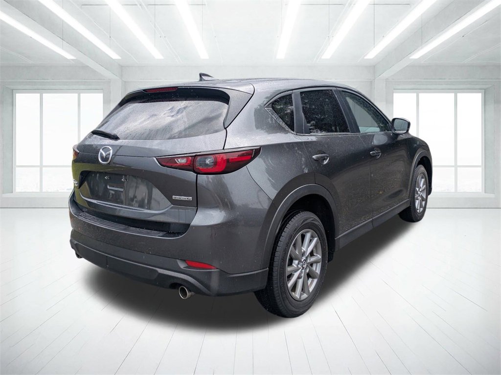 2022 Mazda CX-5 Select photo 2