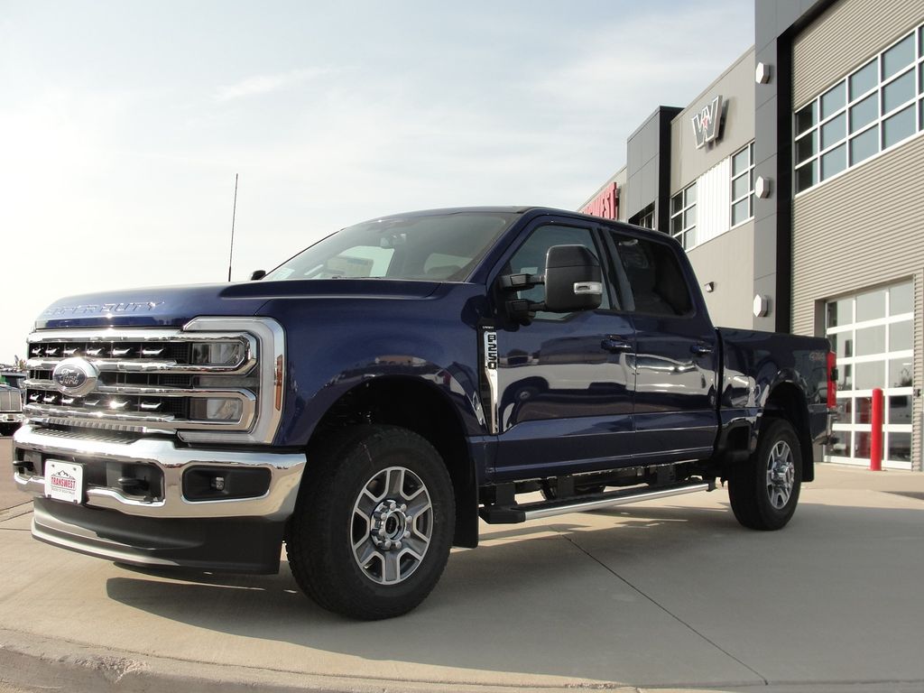 2026 Ford F-250 Super Duty Lariat's photo