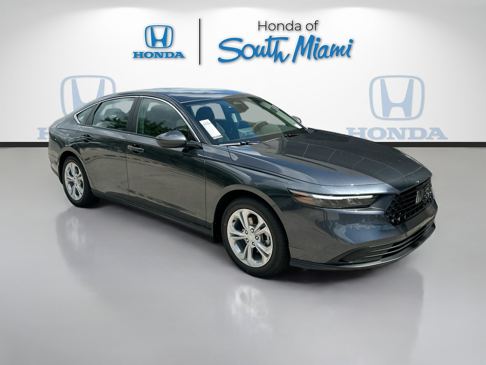 2025 Honda Accord LX's photo