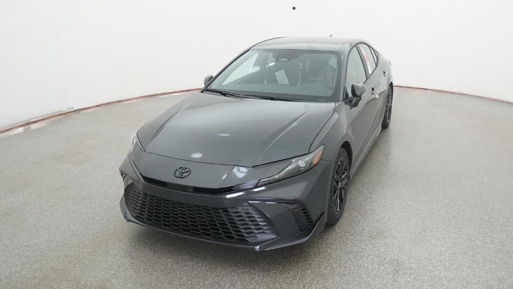 2026 Toyota Camry SE photo 5