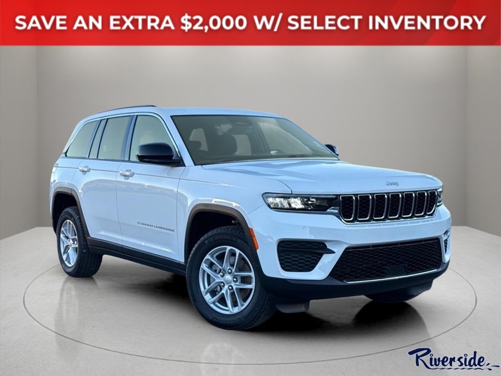 2025 Jeep Grand Cherokee Laredo's photo