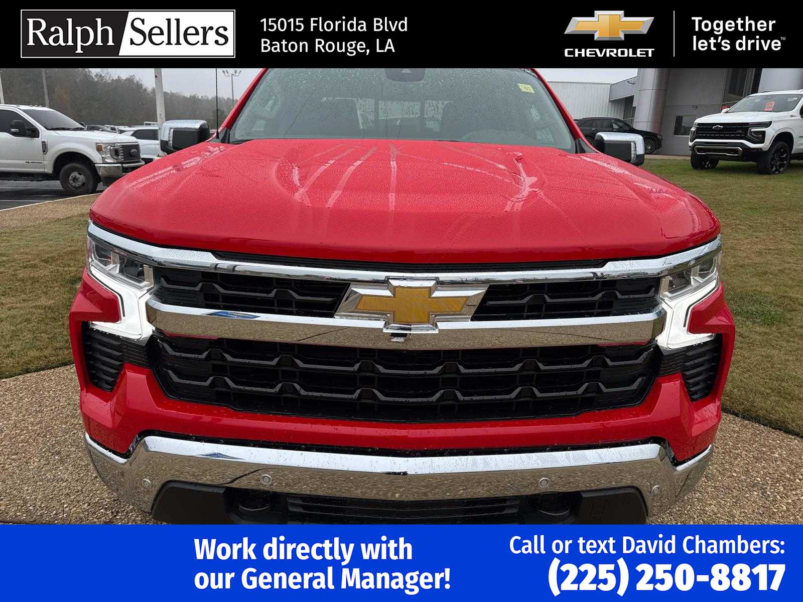 2025 Chevrolet Silverado 1500 LT photo 2