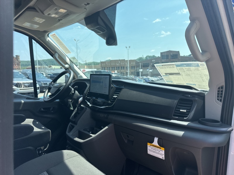 2024 Ford Transit photo 11