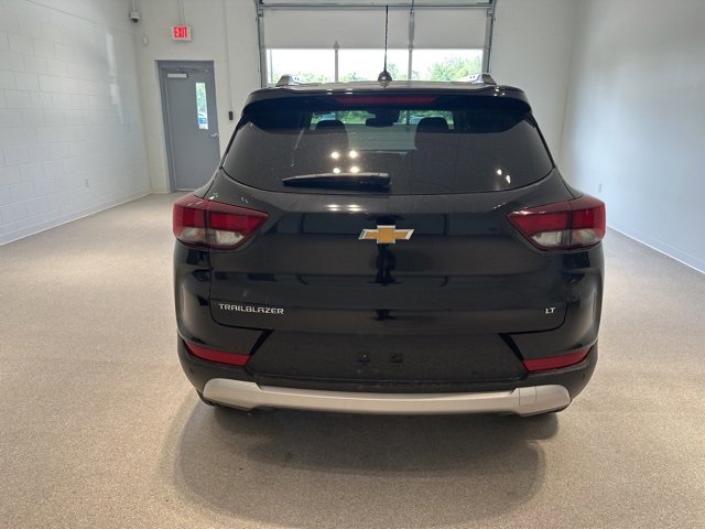 2026 Chevrolet Trailblazer LT photo 4