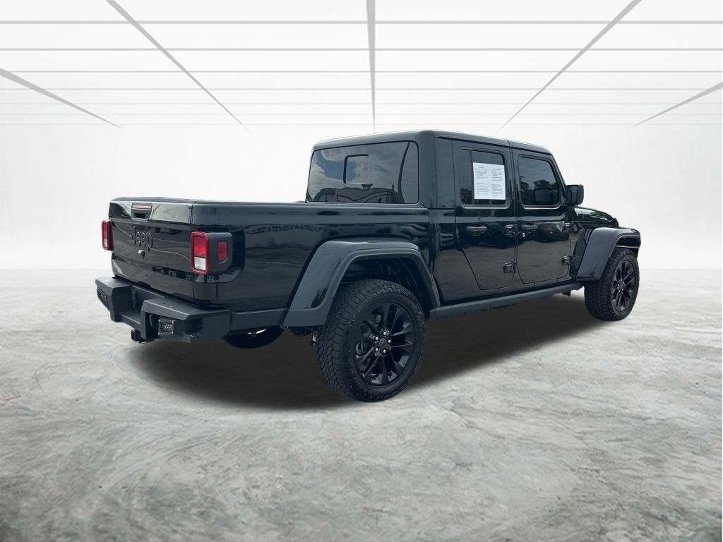 2024 Jeep Gladiator photo 4
