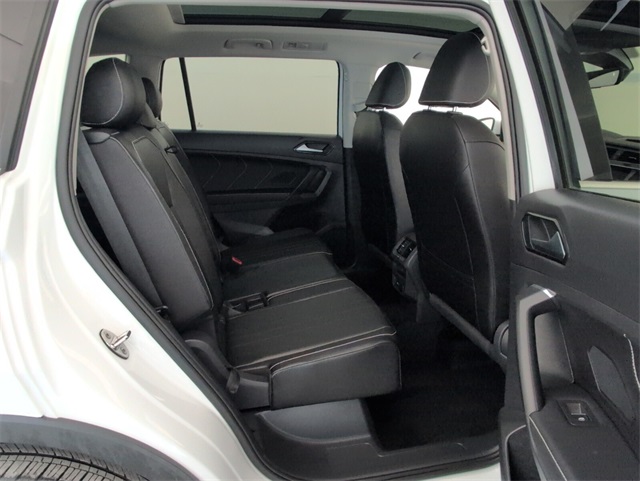 2022 Volkswagen Tiguan SE photo 12