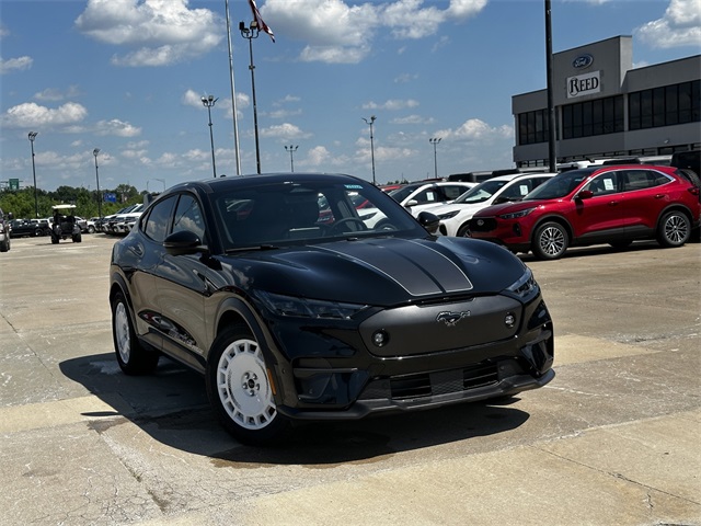 2024 Ford Mustang Mach-E GT photo 2