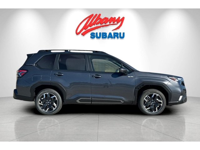 2025 Subaru Forester Limited photo 3