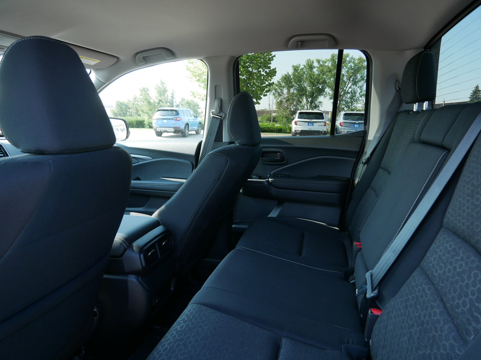 2025 Honda Ridgeline Sport photo 4