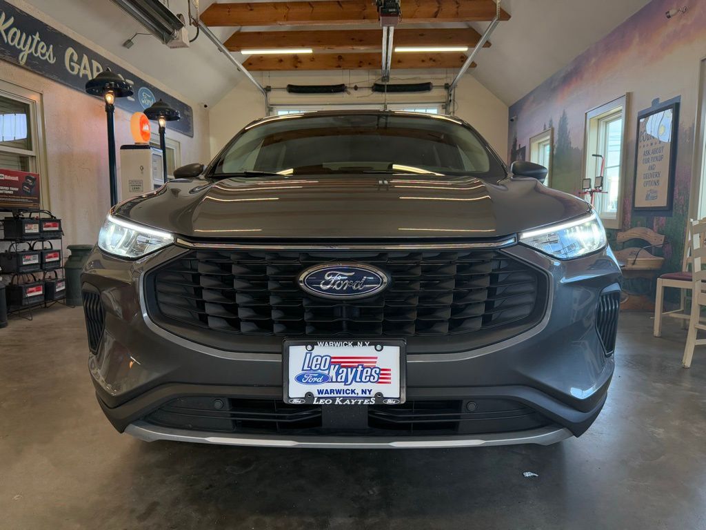 2024 Ford Escape Active photo 3