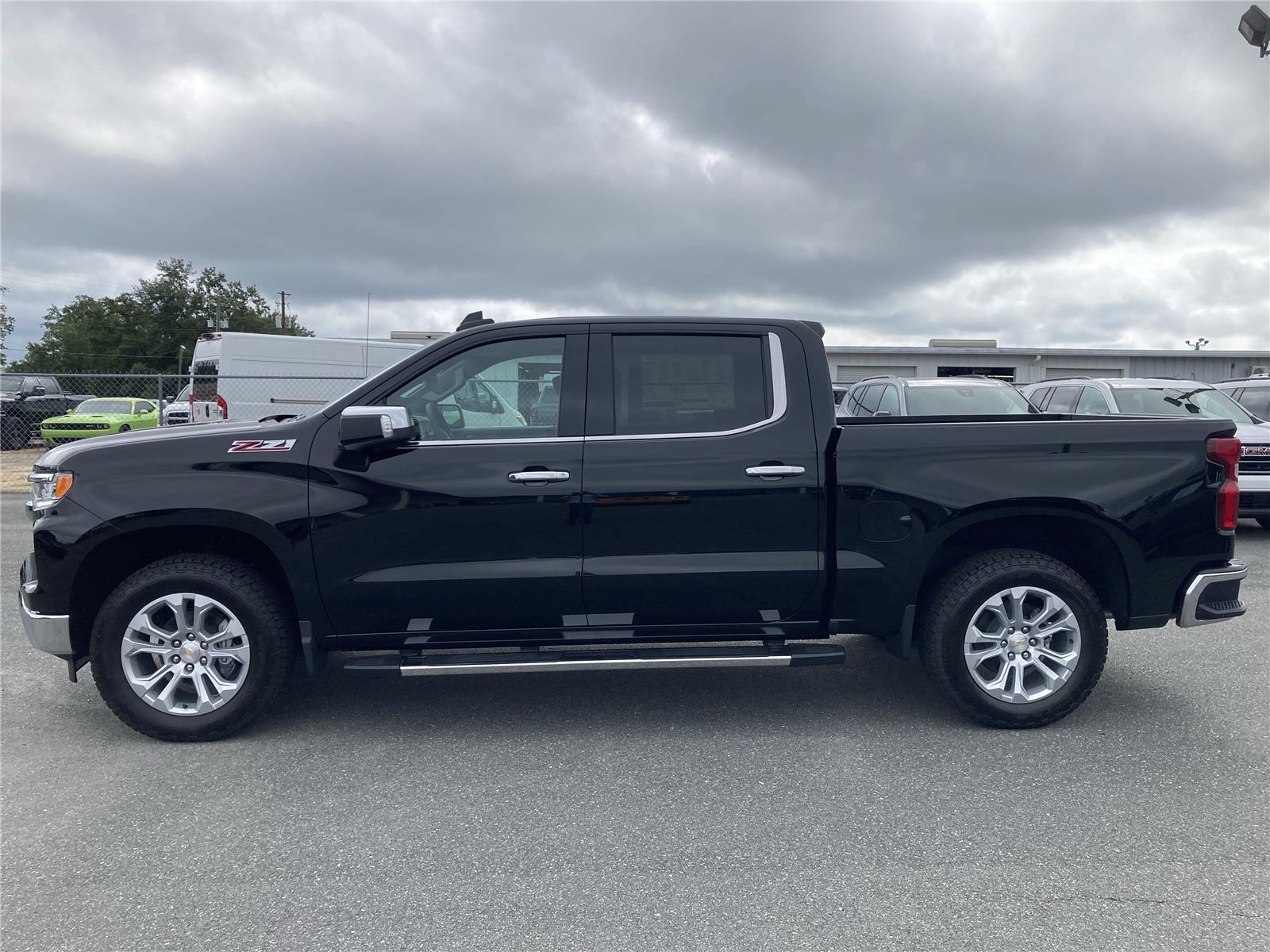 2026 Chevrolet Silverado 1500 LTZ photo 8