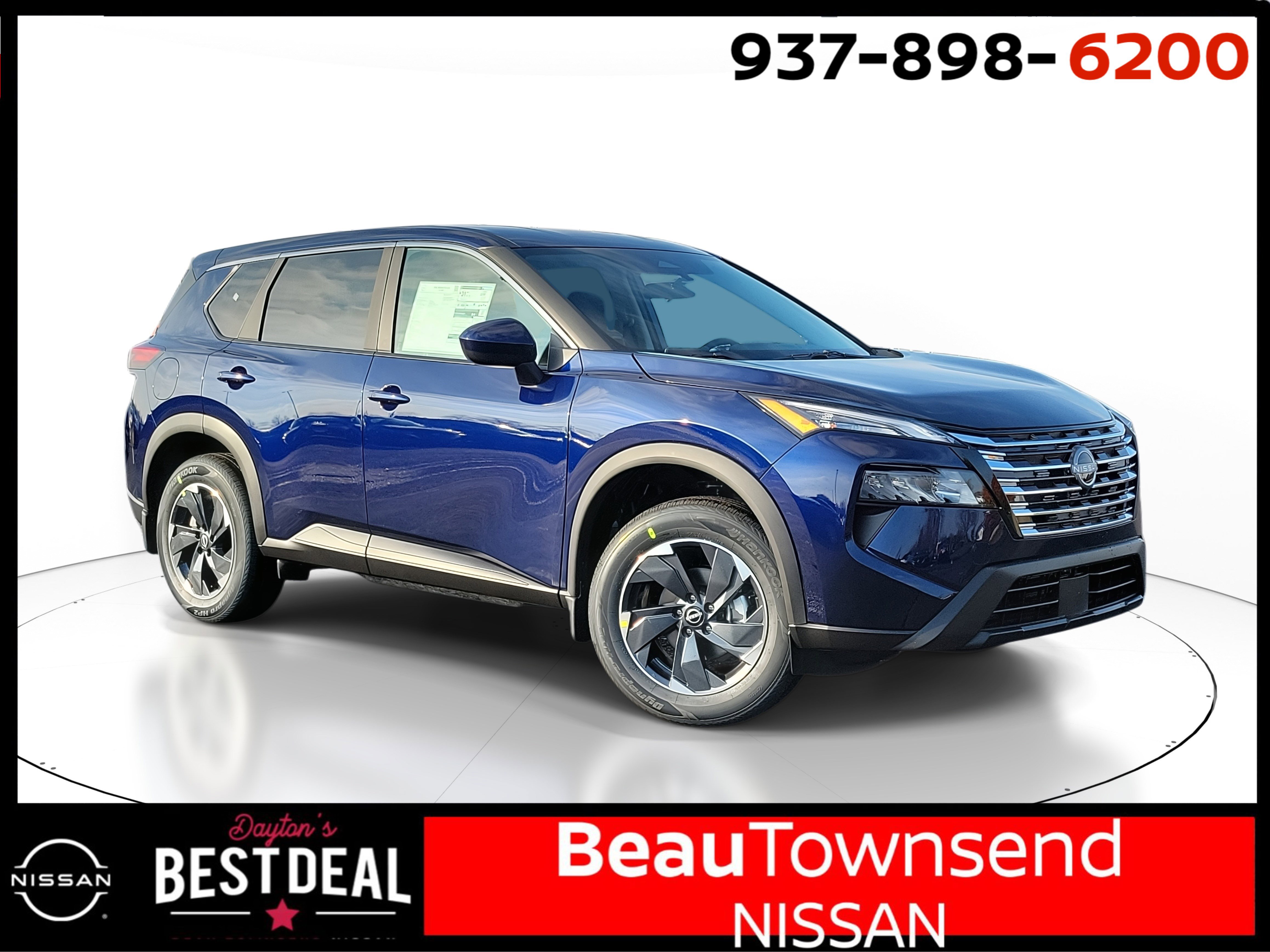 2026 Nissan Rogue SV's photo